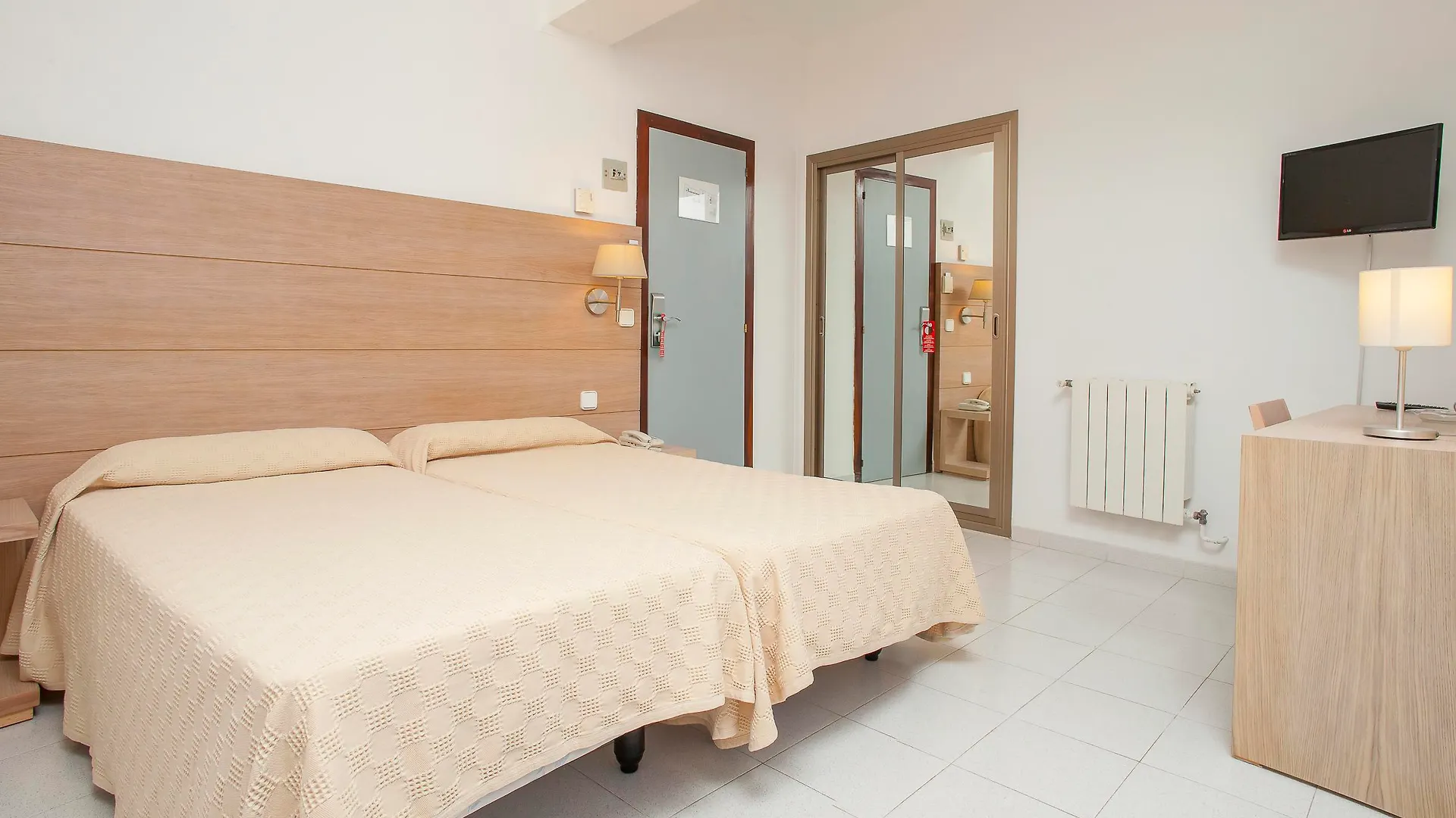Hotel Ibiza Playa  مدينة إيبيزا